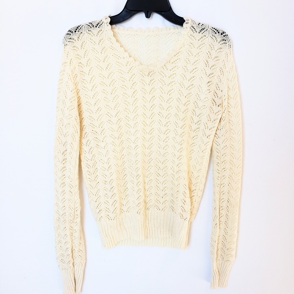 keneth too Sweaters - KENETH TOO Cream Long Sleeve Knot Sweater